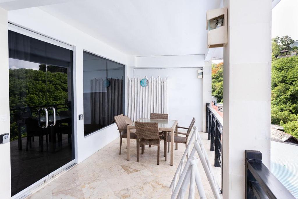 Uluwatu Cliff Apartment - 2 Br Eksteriør bilde